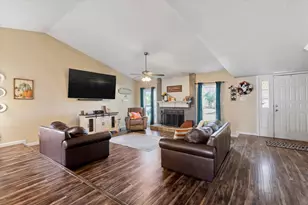 8301 Kensington Dr, Rowlett, TX 75088 - Photo 5