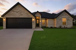 306 Sunflower Ct, Tolar, TX 76476 - Photo 1