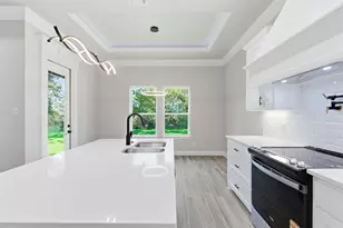 306 Sunflower Ct, Tolar, TX 76476 - Photo 17