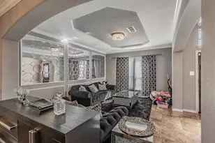 5243 W Cove Way, Grand Prairie, TX 75052 - Photo 3