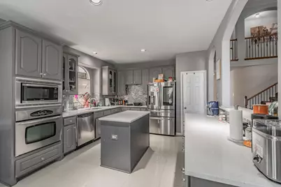 5243 W Cove Way, Grand Prairie, TX 75052 - Photo 15