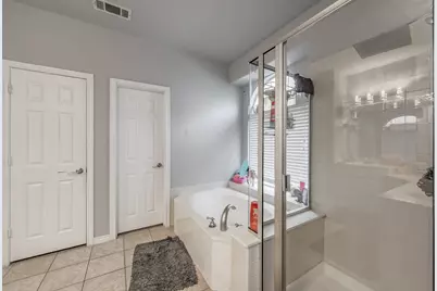 5243 W Cove Way, Grand Prairie, TX 75052 - Photo 27