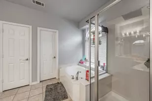 5243 W Cove Way, Grand Prairie, TX 75052 - Photo 27