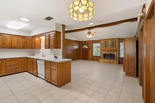 15689 Watson Dr, Kemp, TX 75143 - Photo 9