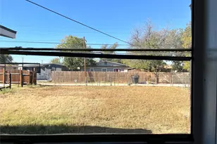 1126 S Bowie Dr, Abilene, TX 79605 - Photo 15