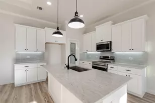 3632 Arrowhead Cir, Granbury, TX 76048 - Photo 5