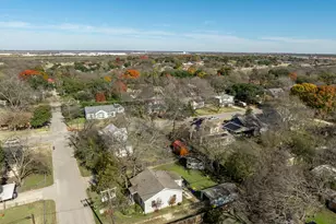 106 N Corporation St, Hillsboro, TX 76645 - Photo 27