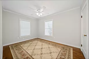 106 N Corporation St, Hillsboro, TX 76645 - Photo 9