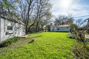 106 N Corporation St, Hillsboro, TX 76645 - Photo 19