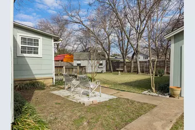 106 N Corporation Street, Hillsboro, TX 76645 - Photo 23