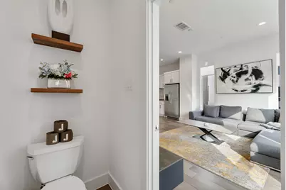 1771 McCoy Street #401, Dallas, TX 75204 - Photo 7