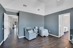 916 Joshua Dr, Burleson, TX 76028 - Photo 21