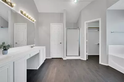 916 Joshua Drive, Burleson, TX 76028 - Photo 21