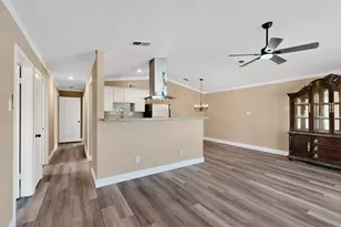2007 Red Cloud Dr, Dallas, TX 75217 - Photo 7