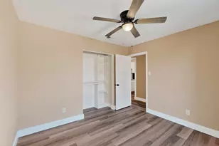 2007 Red Cloud Dr, Dallas, TX 75217 - Photo 15