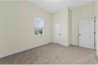 2441 Glen Garden Avenue, Fort Worth, TX 76119 - Photo 13