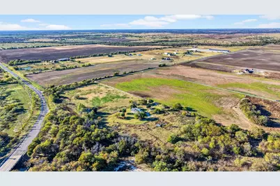 120 Vaughan, Tioga, TX 76271 - Photo 5