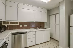 5201 Curzon Ave, Fort Worth, TX 76107 - Photo 9