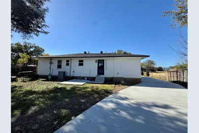 3824 Patman Street, Lancaster, TX 75134 - Photo 5