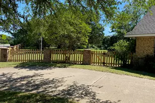 523 Softwood Dr, Duncanville, TX 75137 - Photo 15