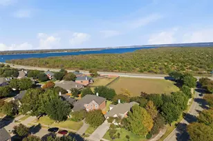 6796 Lakefront Dr, Grand Prairie, TX 75054 - Photo 35