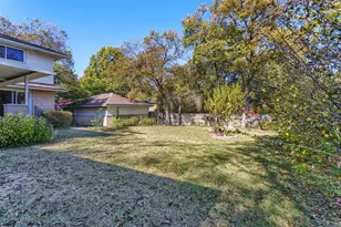 823 Brook Valley Ln, Dallas, TX 75232 - Photo 23