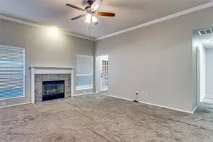 941 La Sierra Dr, Crowley, TX 76036 - Photo 3