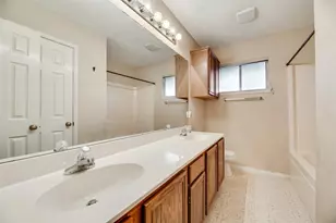 8113 Heritage Pl Dr, Fort Worth, TX 76137 - Photo 13