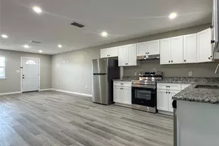 216 Smith Cir, Point, TX 75472 - Photo 5