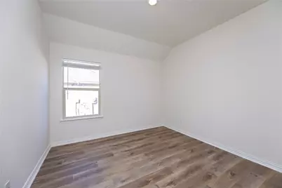 10038 Boswell Drive, Frisco, TX 75035 - Photo 5