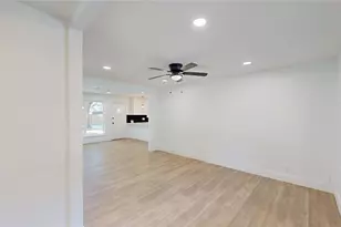 1007 N Cottonwood Dr, Richardson, TX 75080 - Photo 3