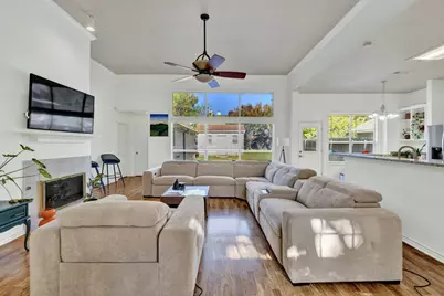 18 Equestrian Court, Mansfield, TX 76063 - Photo 5