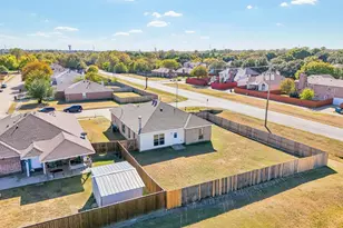 801 Cascade Dr, Glenn Heights, TX 75154 - Photo 17