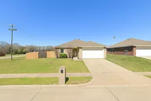 801 Cascade Dr, Glenn Heights, TX 75154 - Photo 15