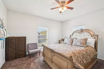 801 Cascade Drive, Glenn Heights, TX 75154 - Photo 7