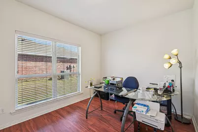 801 Cascade Drive, Glenn Heights, TX 75154 - Photo 11