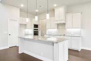 4021 Eagles Bluff Rd, Midlothian, TX 76065 - Photo 11