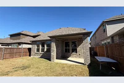 216 Haystack Drive, Van Alstyne, TX 75495 - Photo 5