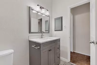 6328 Meadow Glen Drive, Arlington, TX 76018 - Photo 17