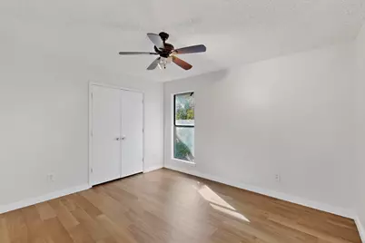 6328 Meadow Glen Drive, Arlington, TX 76018 - Photo 31