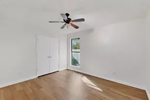 6328 Meadowglen Dr, Arlington, TX 76018 - Photo 31