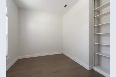 1041 Woodbriar Drive, Grapevine, TX 76051 - Photo 7