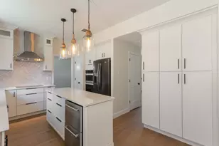 1041 Woodbriar Dr, Grapevine, TX 76051 - Photo 13