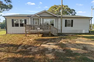 509 An County Road 190, Elkhart, TX 75839 - Photo 3