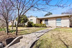 2919 Maple Springs Blvd, Dallas, TX 75235 - Photo 3