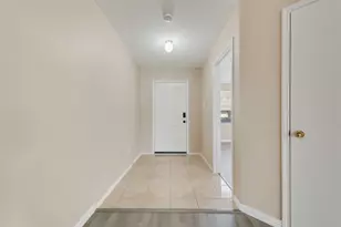 602 Ambarella St, Arlington, TX 76002 - Photo 3