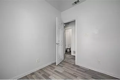 3020 South Boulevard #6, Dallas, TX 75215 - Photo 39
