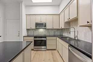 3225 Turtle Creek Blvd, Dallas, TX 75219 - Photo 3