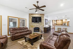 160 Falcon Dr, Weatherford, TX 76088 - Photo 5