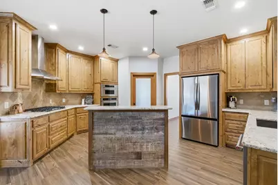 160 Falcon Drive, Weatherford, TX 76088 - Photo 11